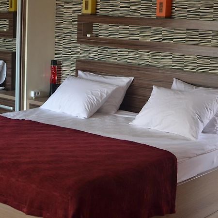 Hotel Home Sweet Home Chişinău Chambre photo